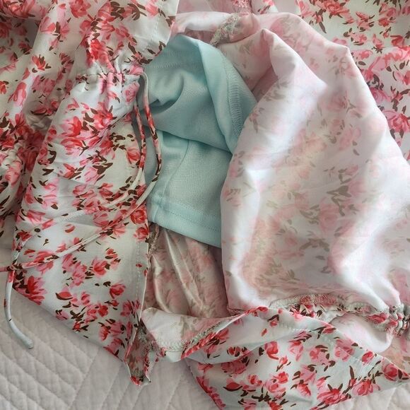 O vianca  rushed sides ties ends floral dress - Picture 12 of 16